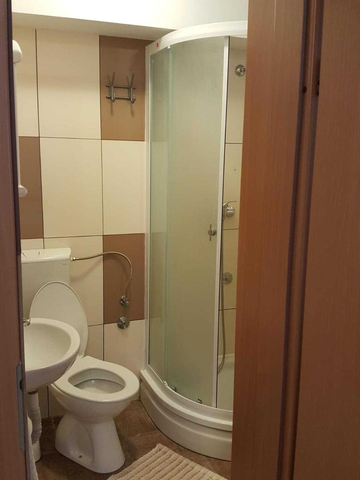 Rooms & Apartments Kaurloto Pag Town Luaran gambar